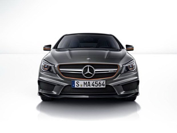 -AMG CLAAMG 2015 CLA 45 AMG Shooting Brake OrangeArt Edition