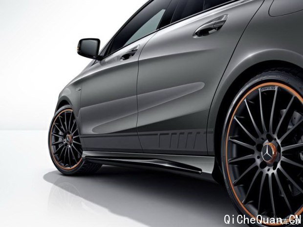 -AMG CLAAMG 2015 CLA 45 AMG Shooting Brake OrangeArt Edition