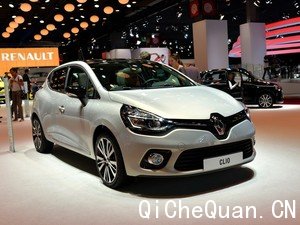 ŵ Clio 2015 