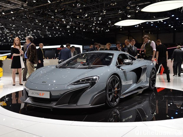  675LT 2015 